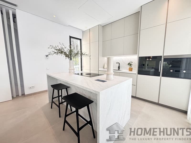 property_HH-15644035-10