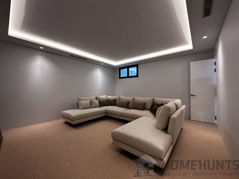 property_HH-15644035-28