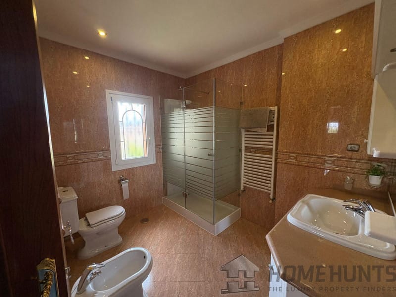 property_HH-15785444-26