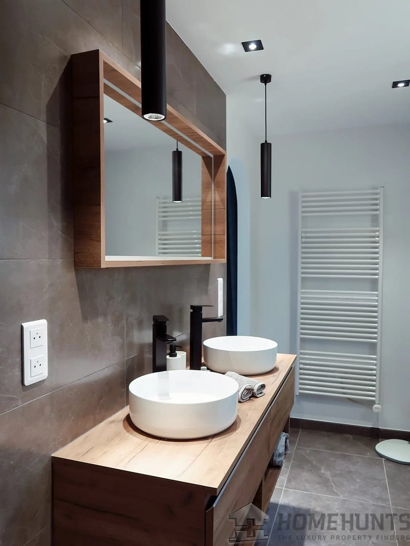 property_HH-15365954-10