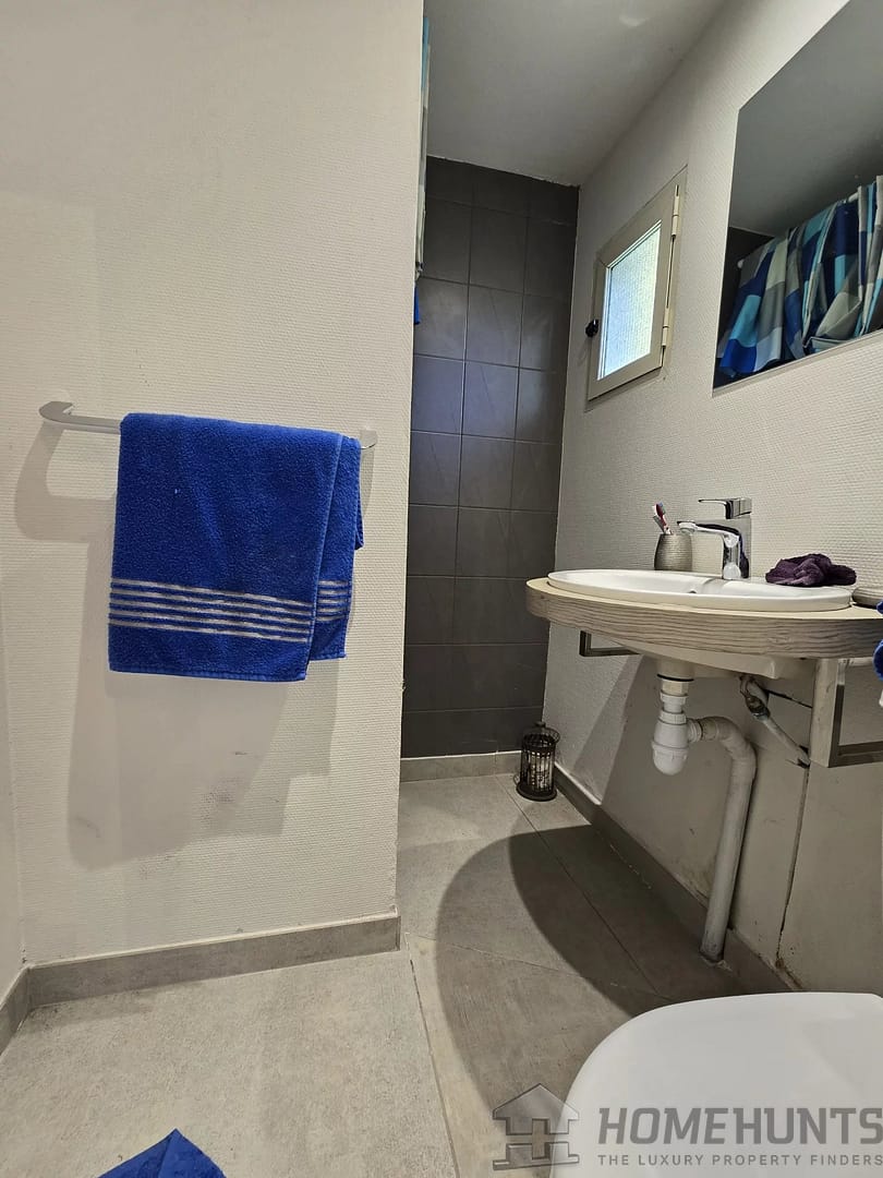 property_HH-15388000-22