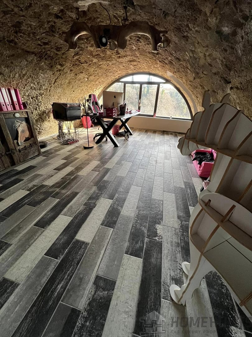 property_HH-15393082-11