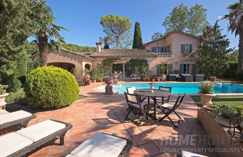 5 Essential Features of Any Luxury Villa in France 2