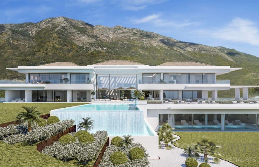 5 of the Most Luxurious Properties on the Costa del Sol 3 luxurious properties on the Costa del Sol