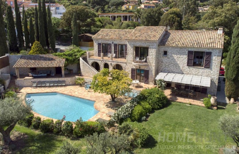 Best Places to Live on the Provence Coast 7 Best Places to Live on the Provence Coast 6