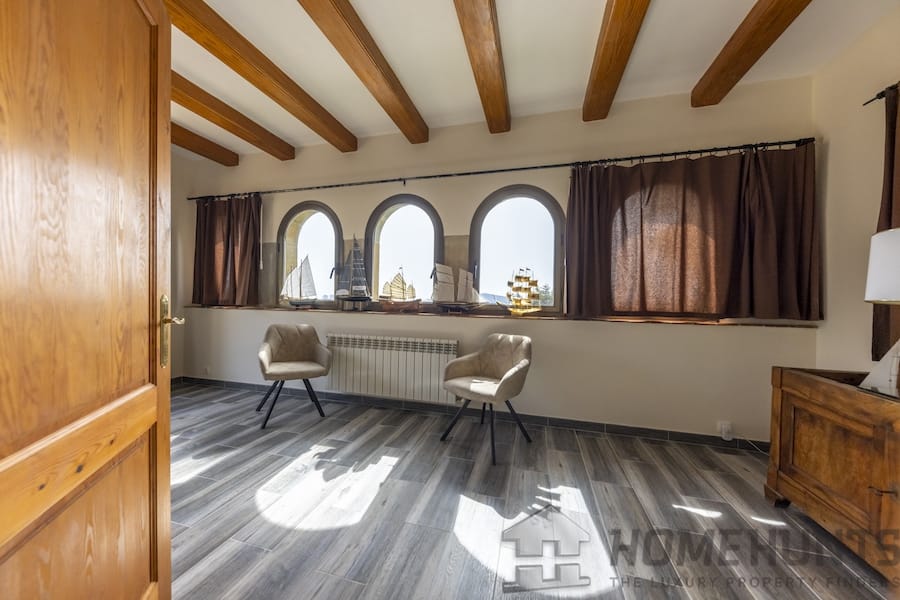 property_HH-15242232-12