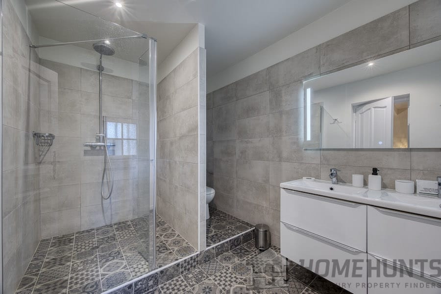 property_HH-15966663-23