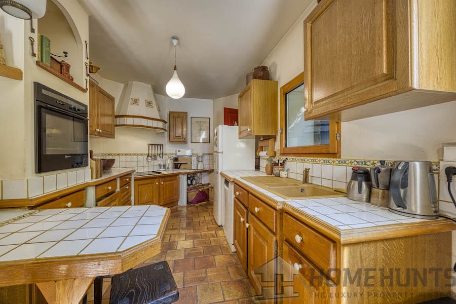 property_HH-15969192-16