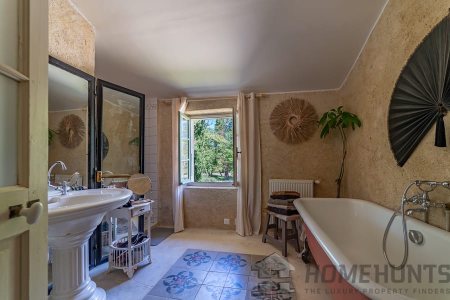 property_HH-15969387-19