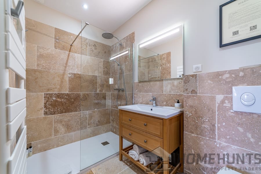 property_HH-15969387-21