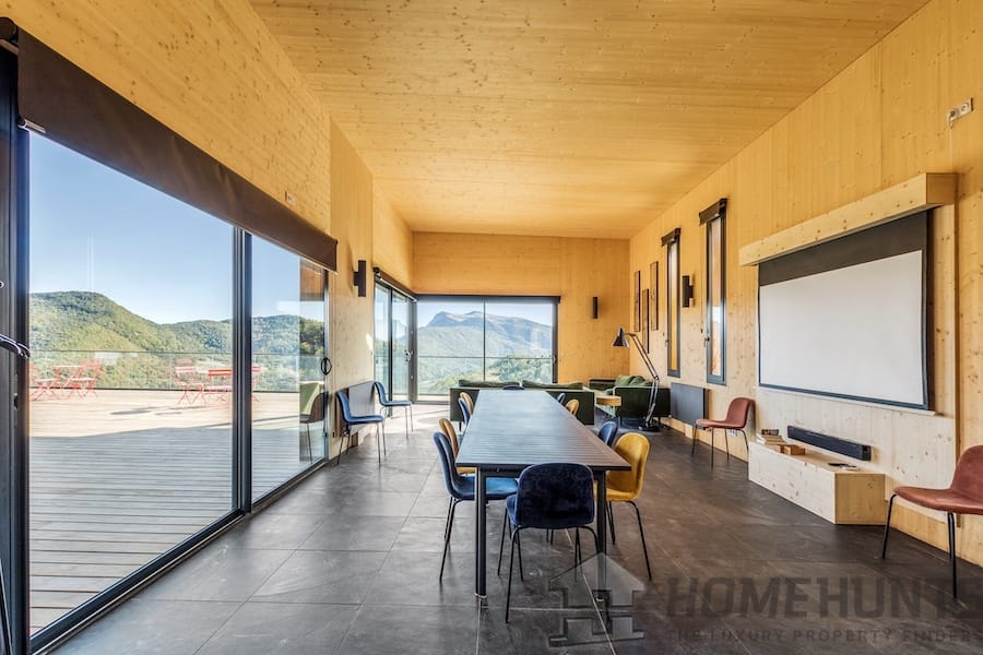 property_HH-15979911-7