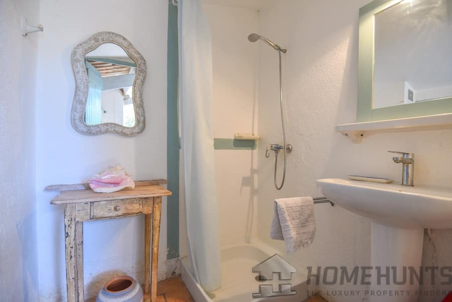 property_HH-15586732-25