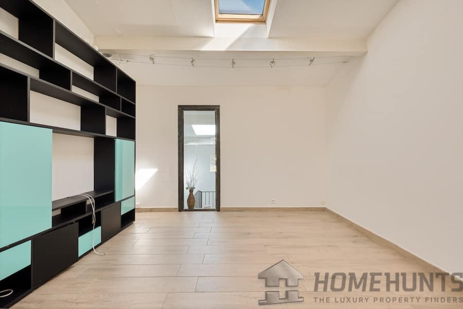 property_HH-15821320-10