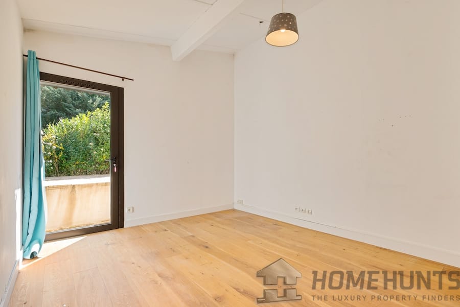 property_HH-15821320-14