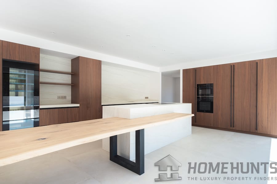 property_HH-15923643-12