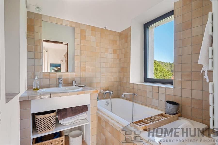 property_HH-15671416-20