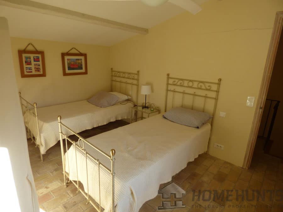 property_HH-14026319-20