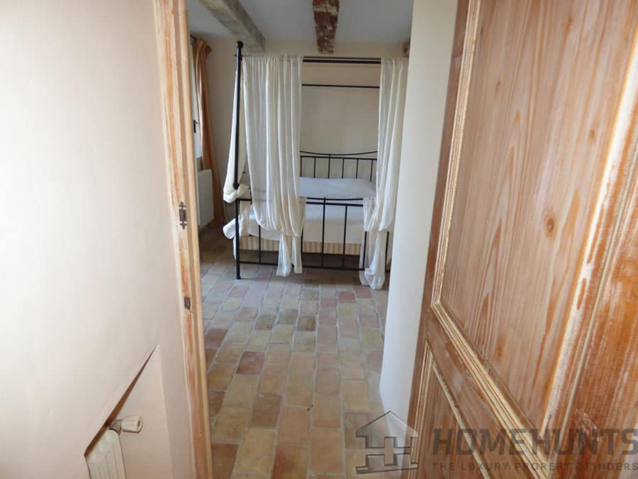 property_HH-14026319-22