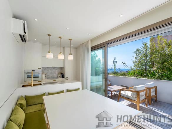 2 Bedroom Apartment in Monaco 4