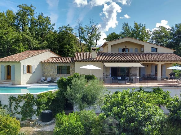4 Bedroom Villa/House in Tourrettes 8