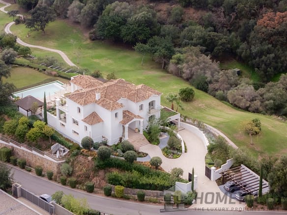 5 Bedroom Villa/House in Benahavís 3