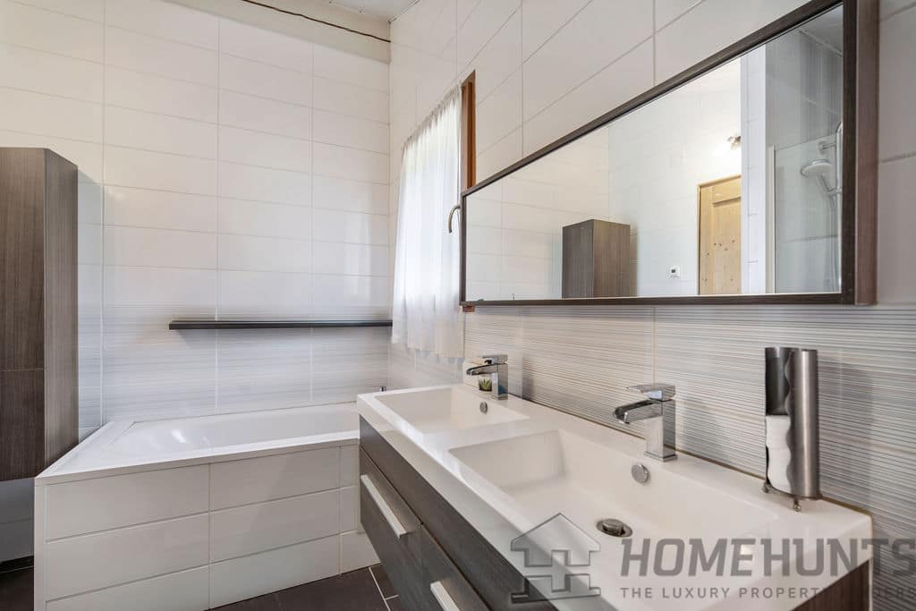 property_HH-16025755-10