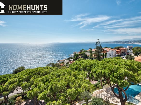 3 Bedroom Apartment in Nice - Mont Boron 3