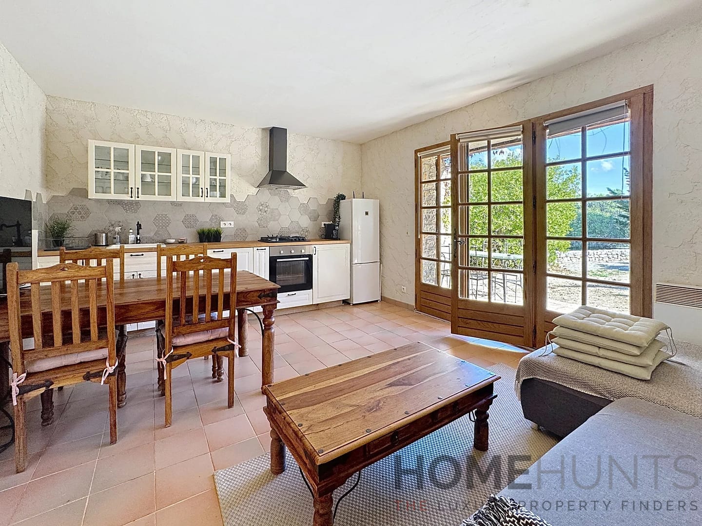 property_HH-15945301-20