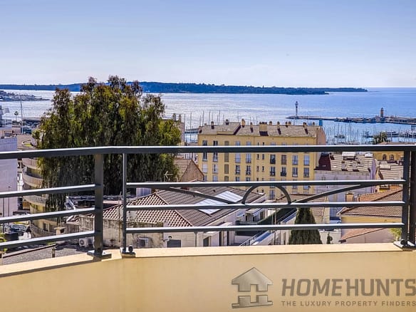 4 Bedroom Apartment in Cannes 9