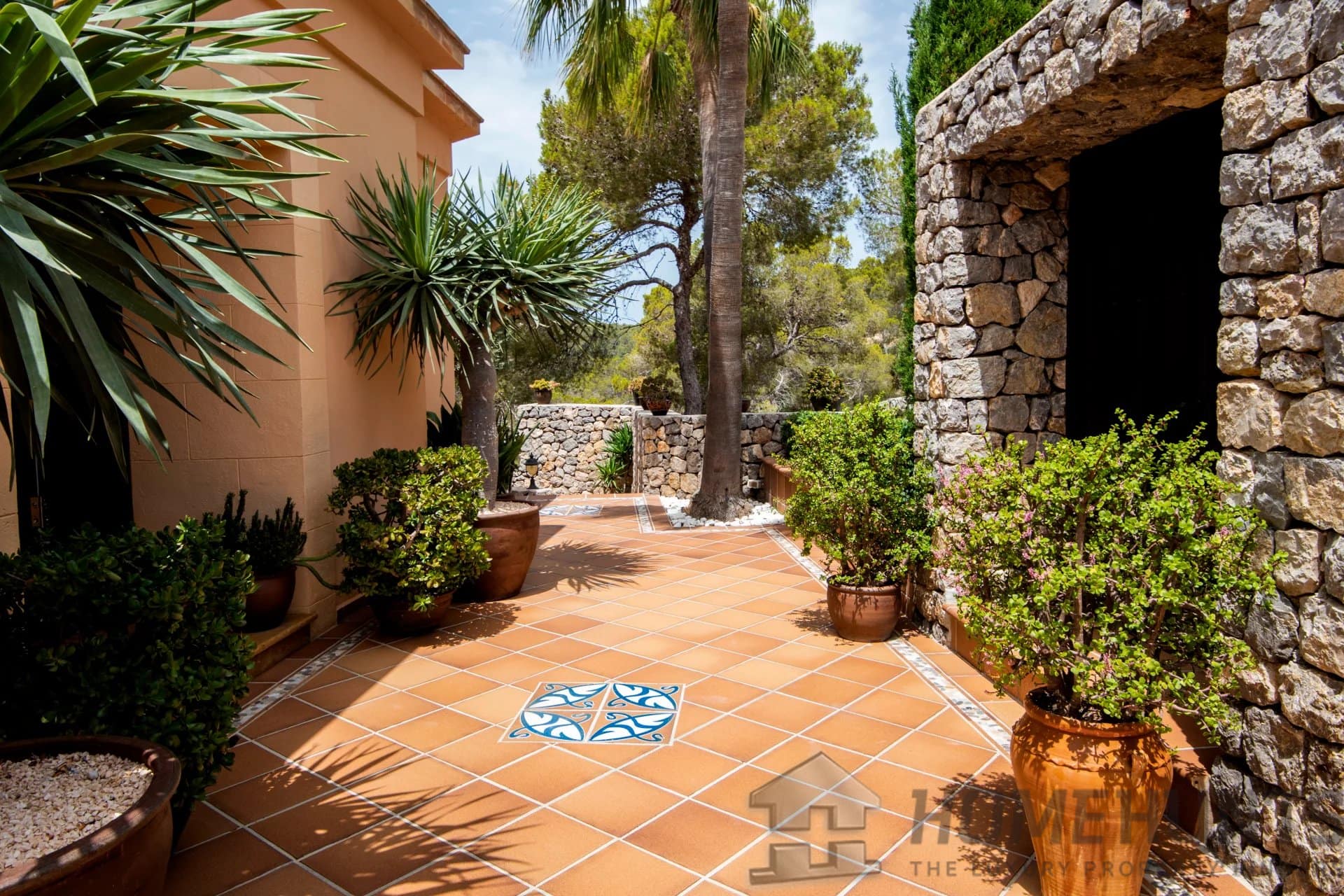 Villa/House For Sale in Roca Llisa HH15080034