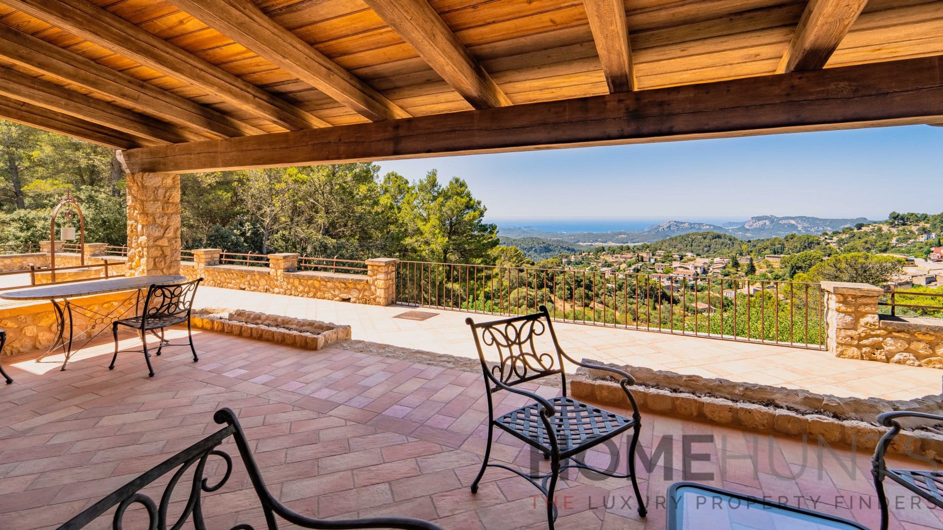 Villa/House For Sale in Puigpunyent HH14628895