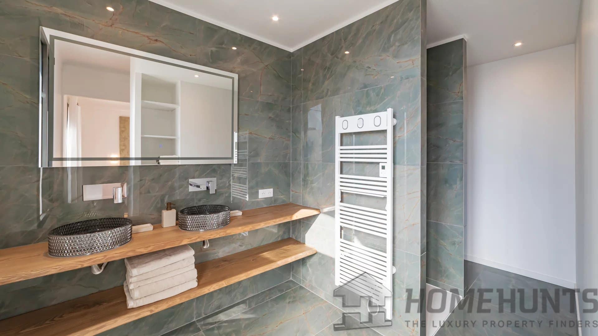 property_HH-15976260-12