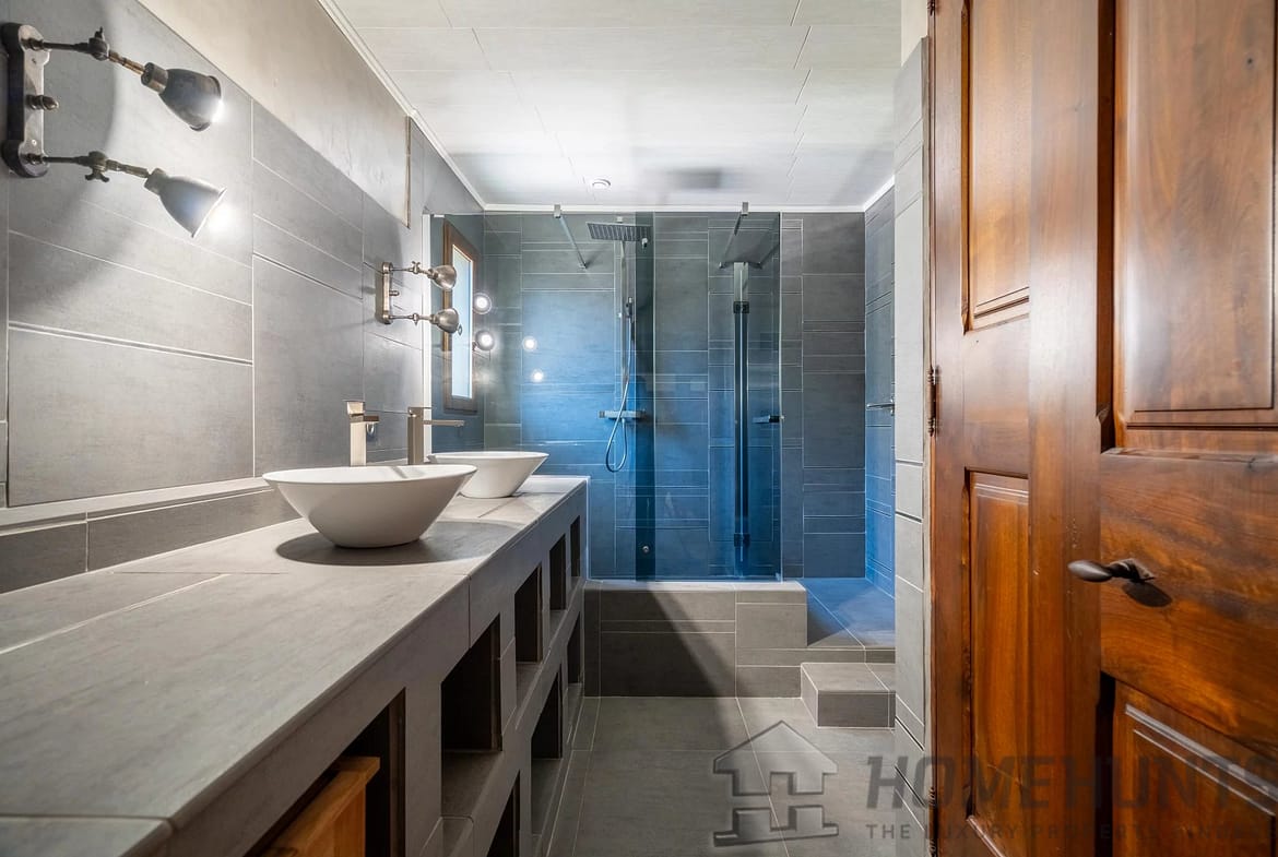 property_HH-15967081-17