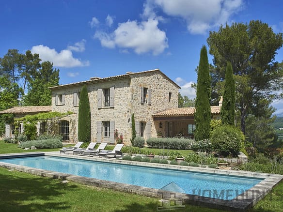 4 Bedroom Villa/House in Tourrettes 32