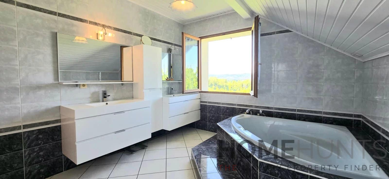 property_HH-15858832-16
