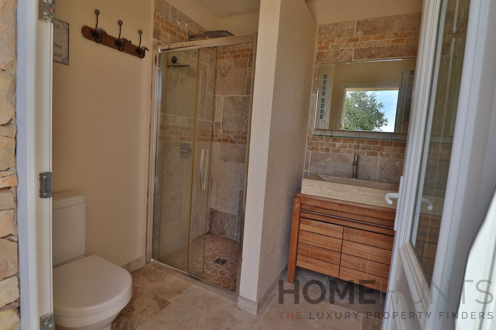 property_HH-15935846-14