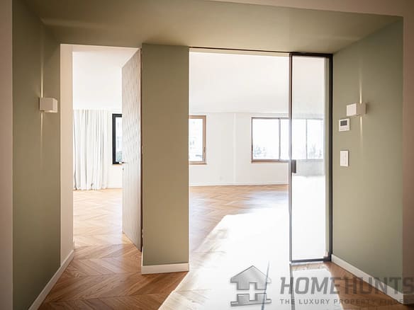 2 Bedroom Apartment in St Raphael 6