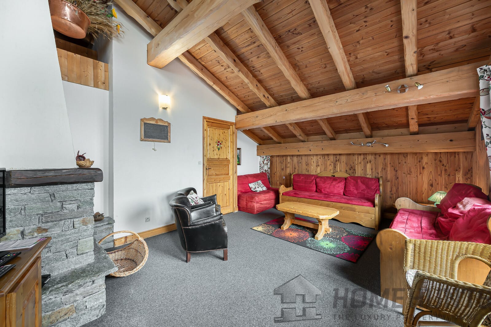 Chalet For Sale in Courchevel 17