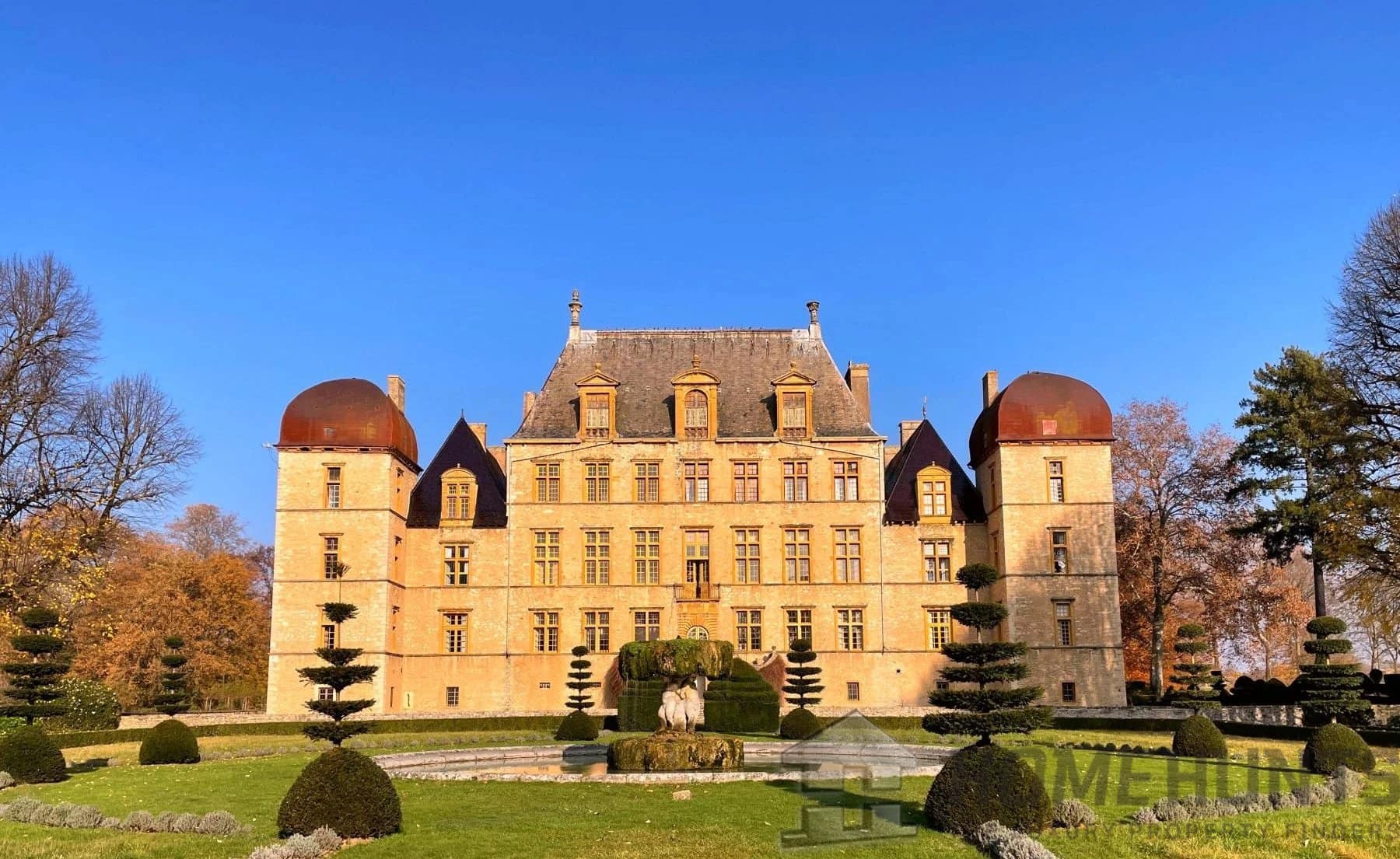 Castle/Estates For Sale in Lyon 17