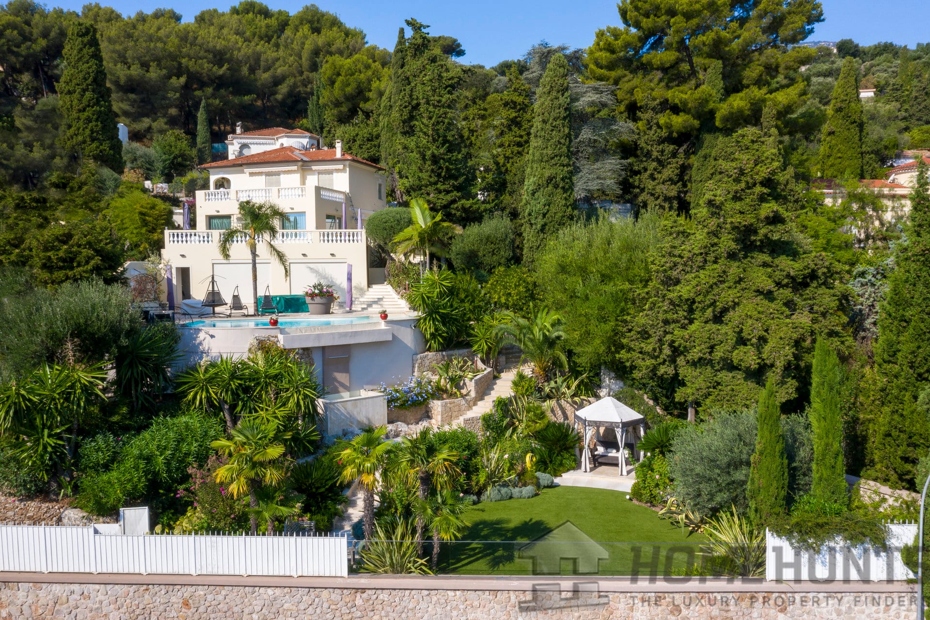 Villa/House For Sale in Roquebrune Cap Martin 11