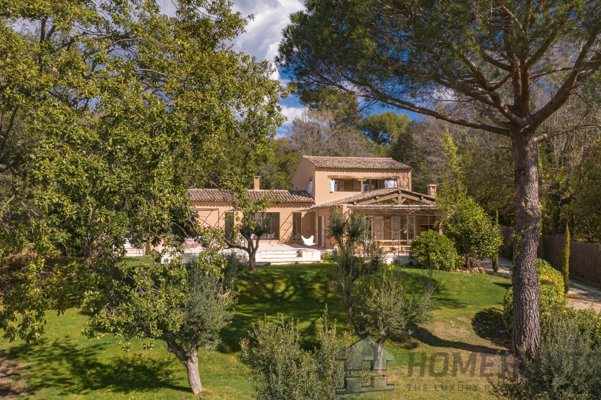 Villa/House For Sale in La Colle Sur Loup 10