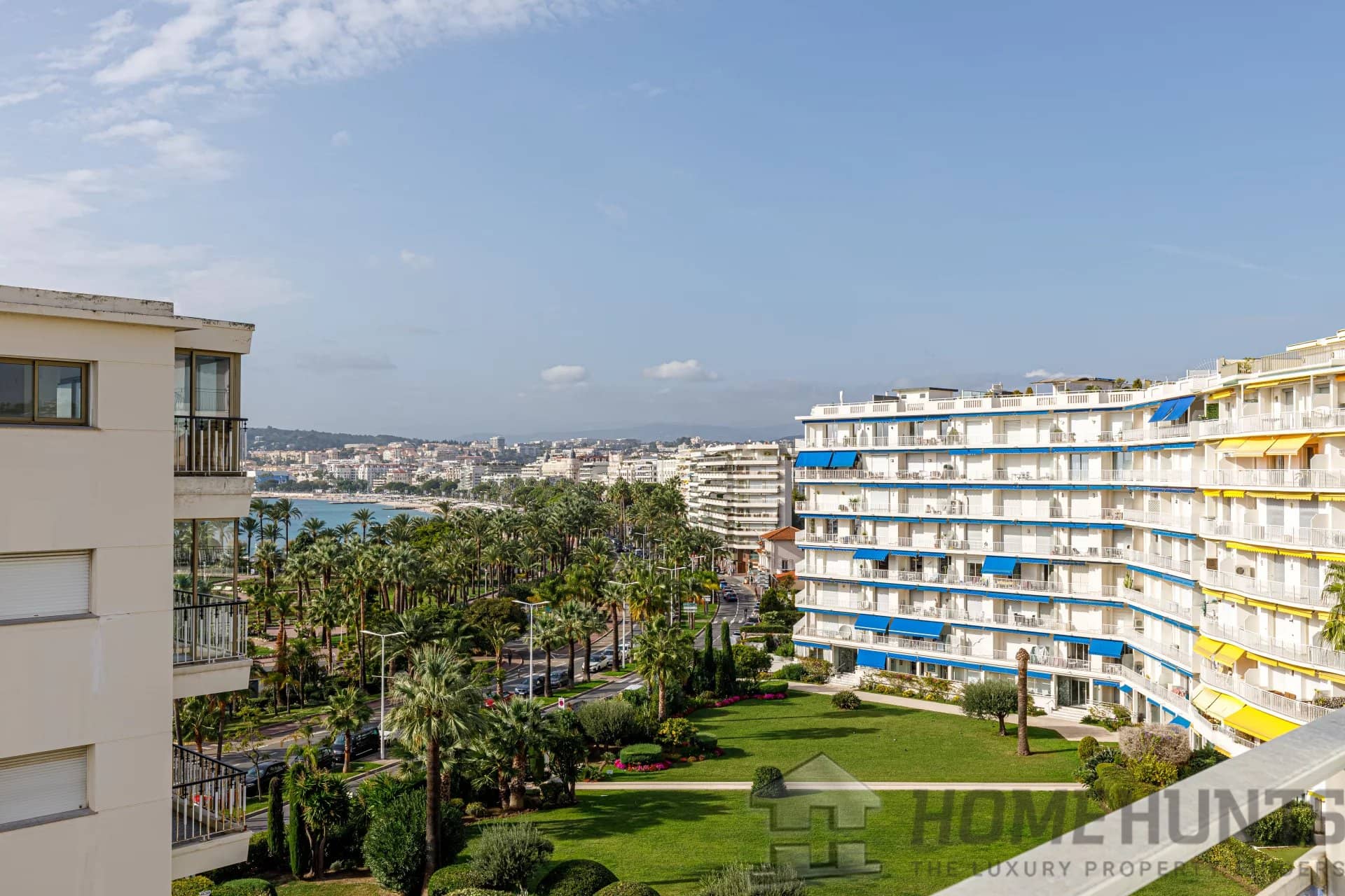 Apartment For Sale in Cannes 12