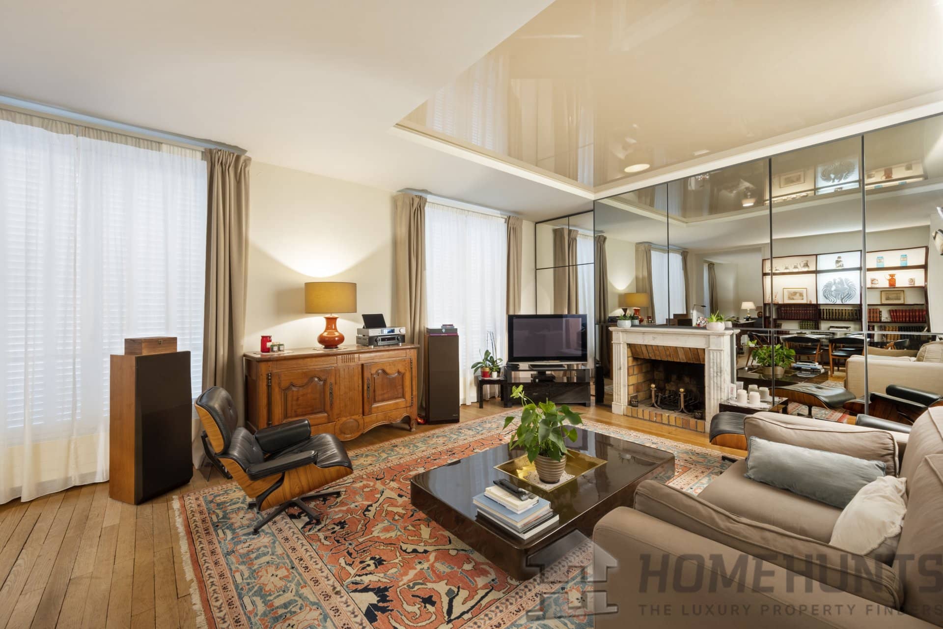 Apartment For Sale in Paris 7th (Invalides, Eiffel Tower, Orsay) 18