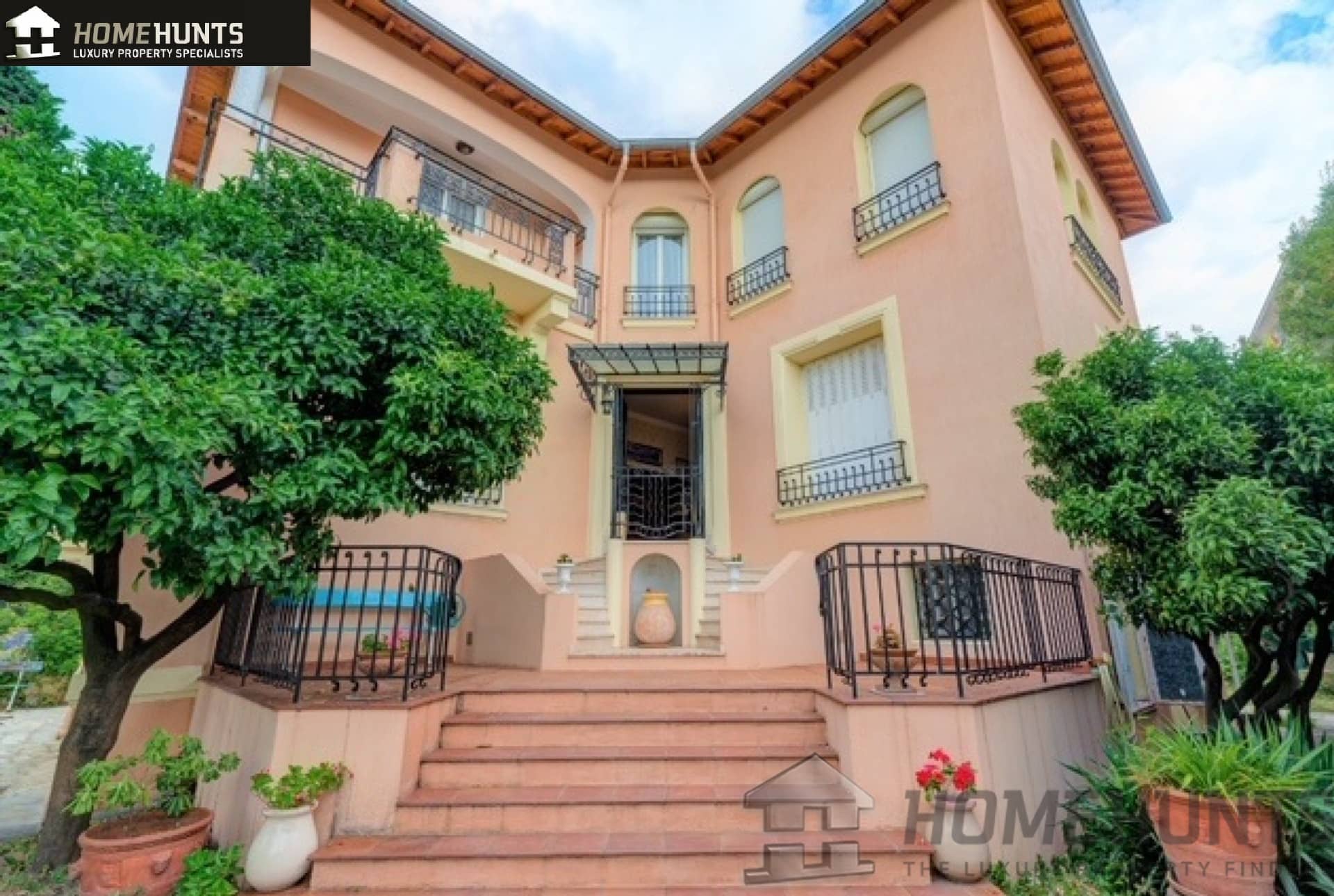 Villa/House For Sale in Nice - City 5