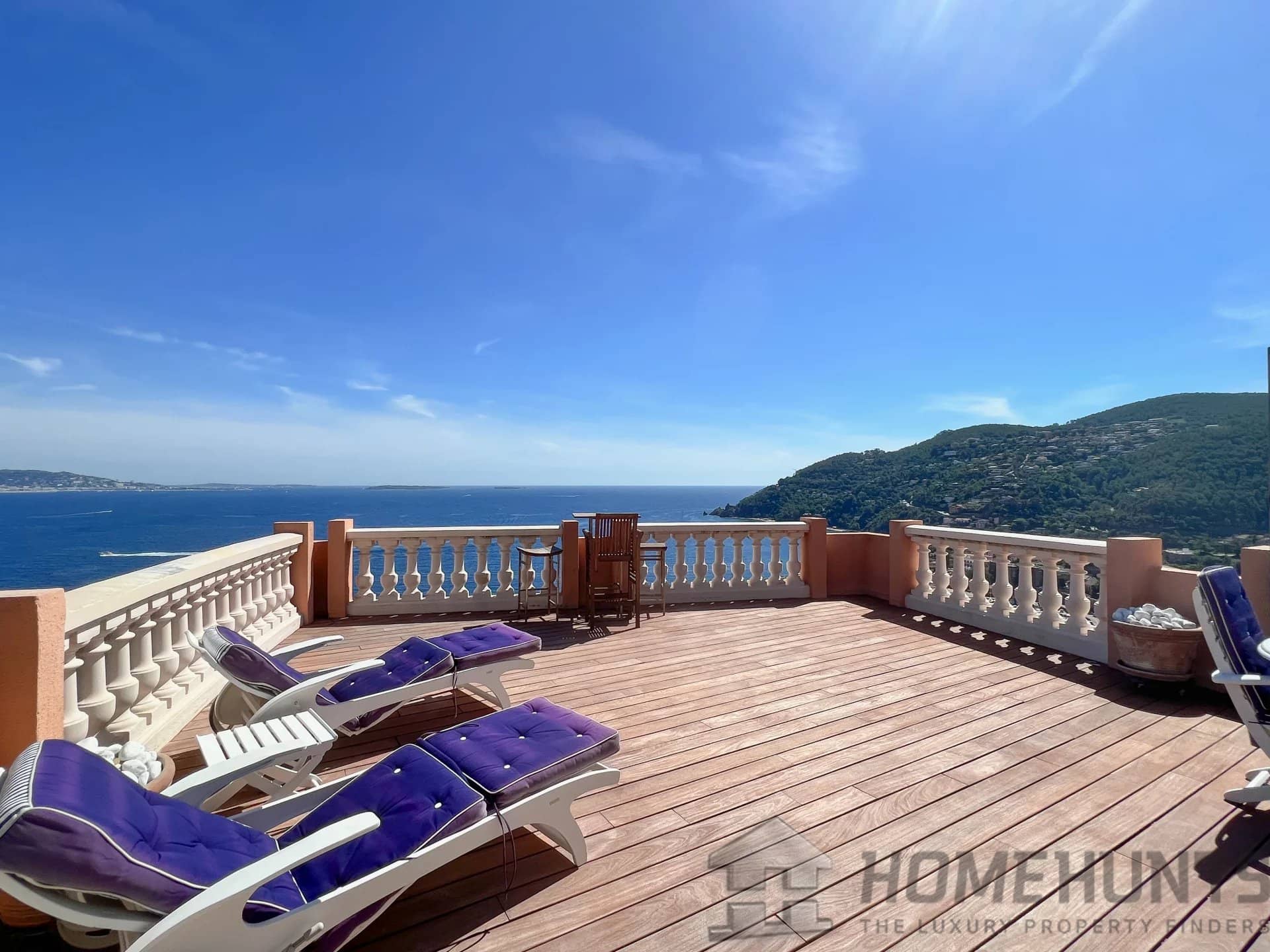 Apartment For Sale in Theoule Sur Mer 17