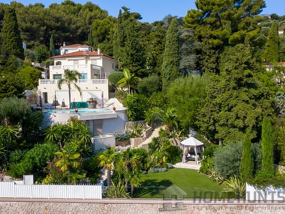 Villa/House For Sale in Roquebrune Cap Martin 13