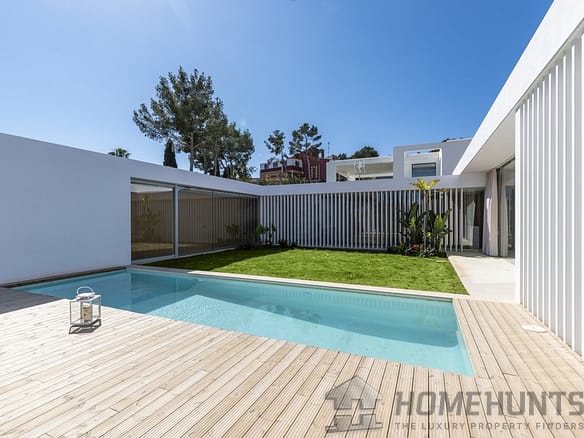 Villa/House For Sale in Costa De La Calma 13