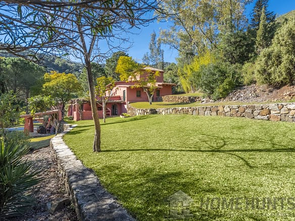 Villa/House For Sale in Benahavís 13