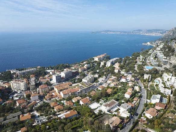 Apartment For Sale in Cap D Ail 15