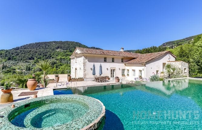Best Places to Buy Property on the French Riviera 3